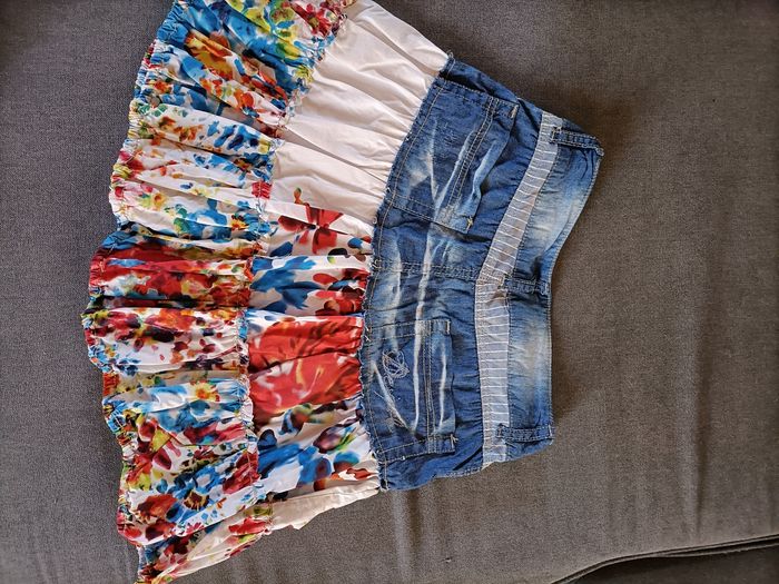 Jupe courte Desigual taille 34 - photo numéro 4