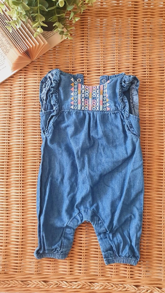 Combinaison pantalon fille 3 mois très bon état & neuve - photo numéro 5