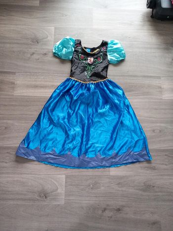 Robe Anna de la Reine des Neiges