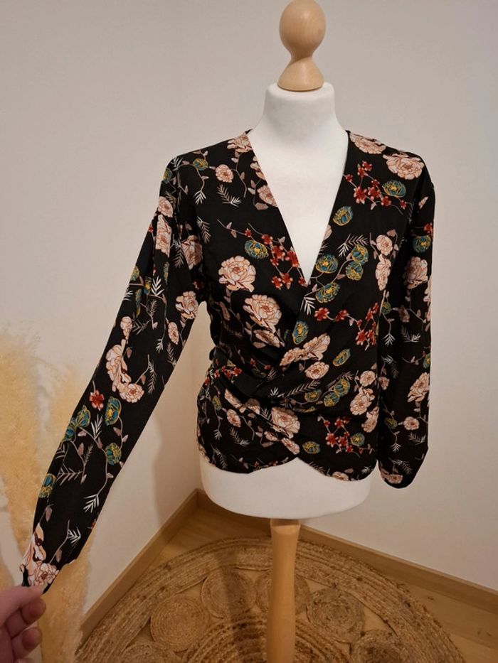 Blouse noire portefeuille Fleurie Anna karel taille S 36 - photo numéro 8