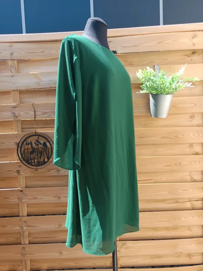 Robe fluide et légère taille L - photo numéro 4
