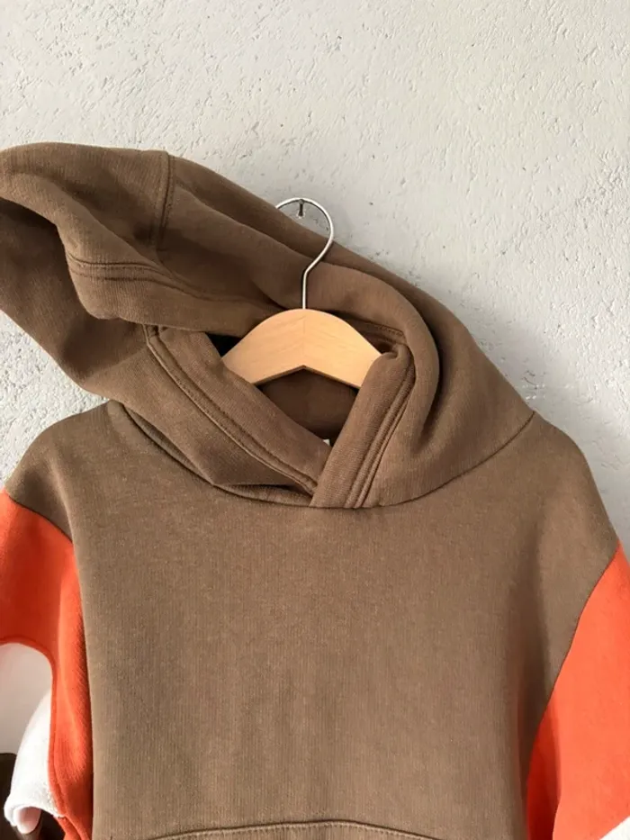 Sweat-shirt TAO tweens 10ans 🚗 - photo numéro 2