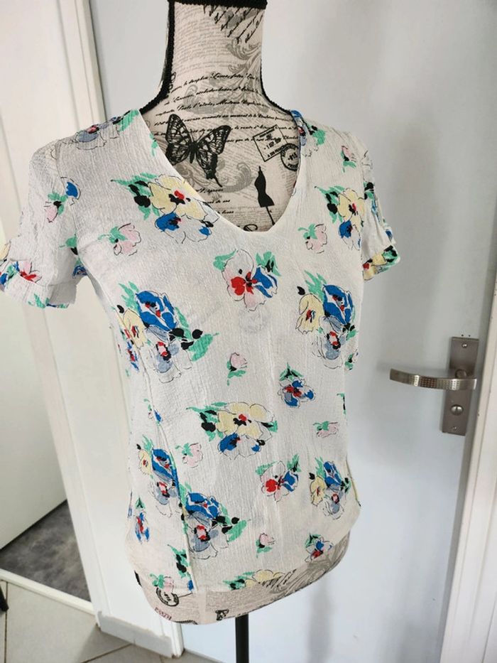 Superbe Haut Fleuri de marque Le comptoir des cotonniers et de taille 36 - photo numéro 2