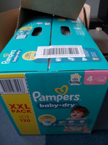 Pampers t4