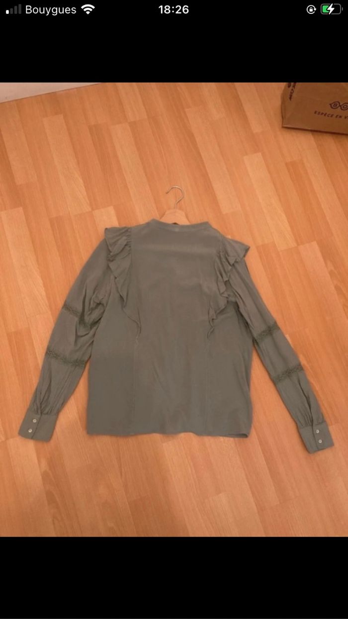 Blouse kaki - photo numéro 3