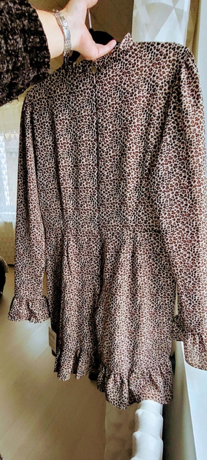 Robe manches longues motifs léopard panthère. Asos Design. L/XL. 40FR. 44IT. Neuve 🥰
