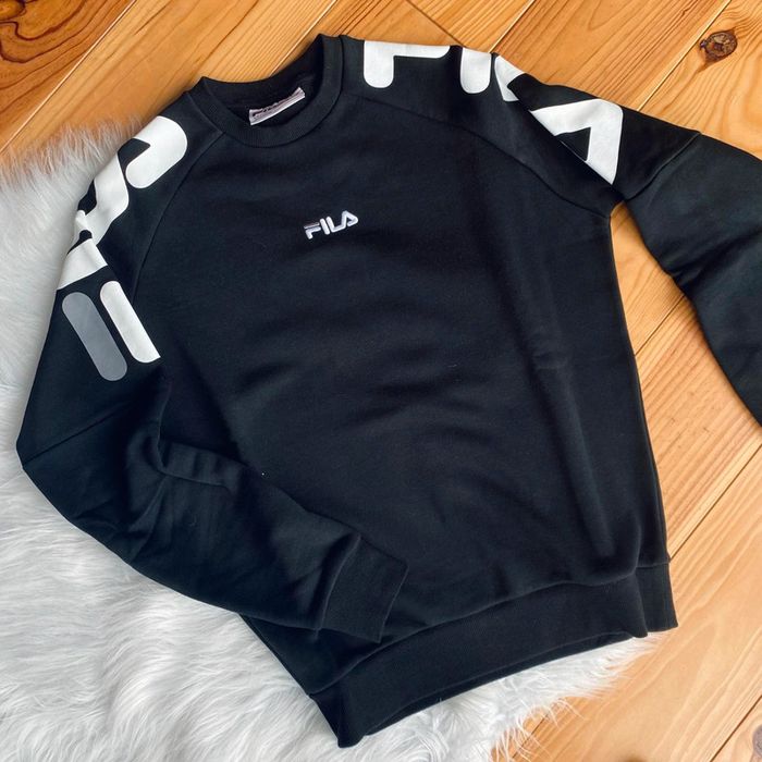 Pull fila état neuf