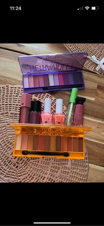Lot de maquillage