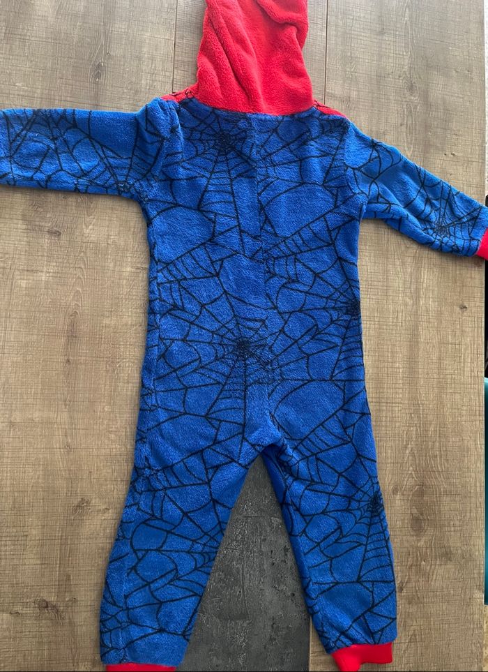 Surpyjama Spiderman - photo numéro 4