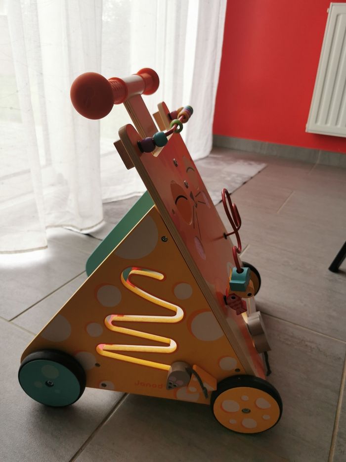 Chariot de marche janod - photo numéro 3