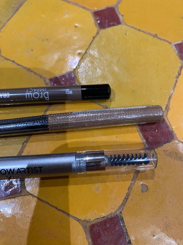 Lot pour sourcils - photo numéro 3