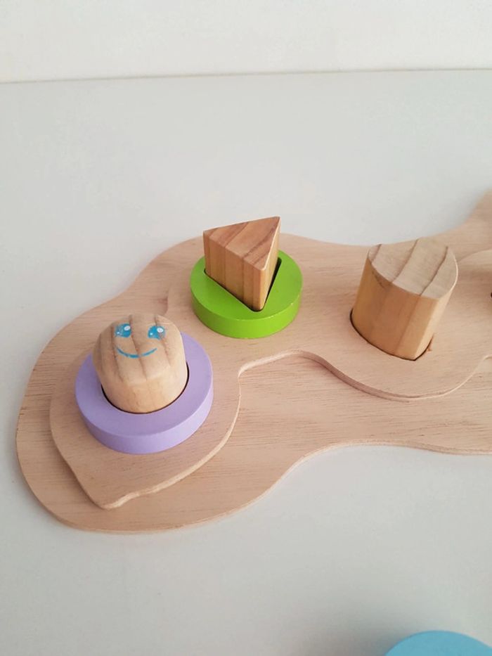 Puzzle en bois à emboîtement chenille des formes et couleurs - photo numéro 13