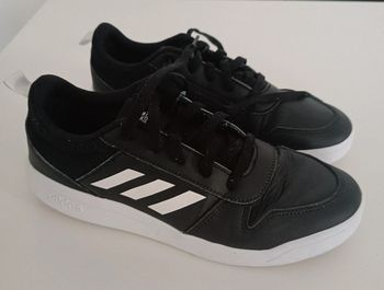 Basket adidas 40