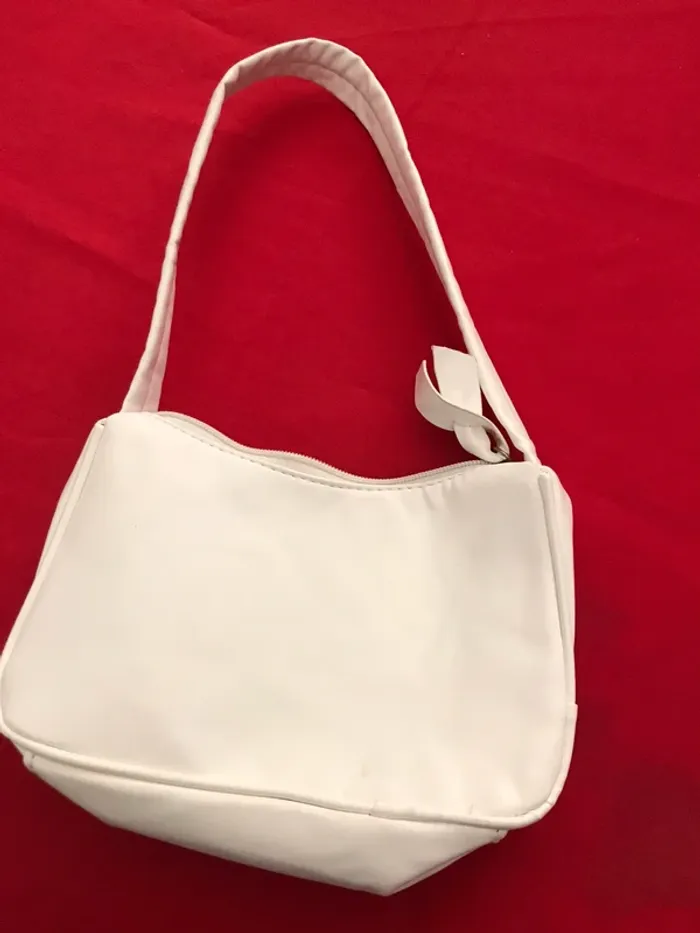 petit sac blanc - photo numéro 4