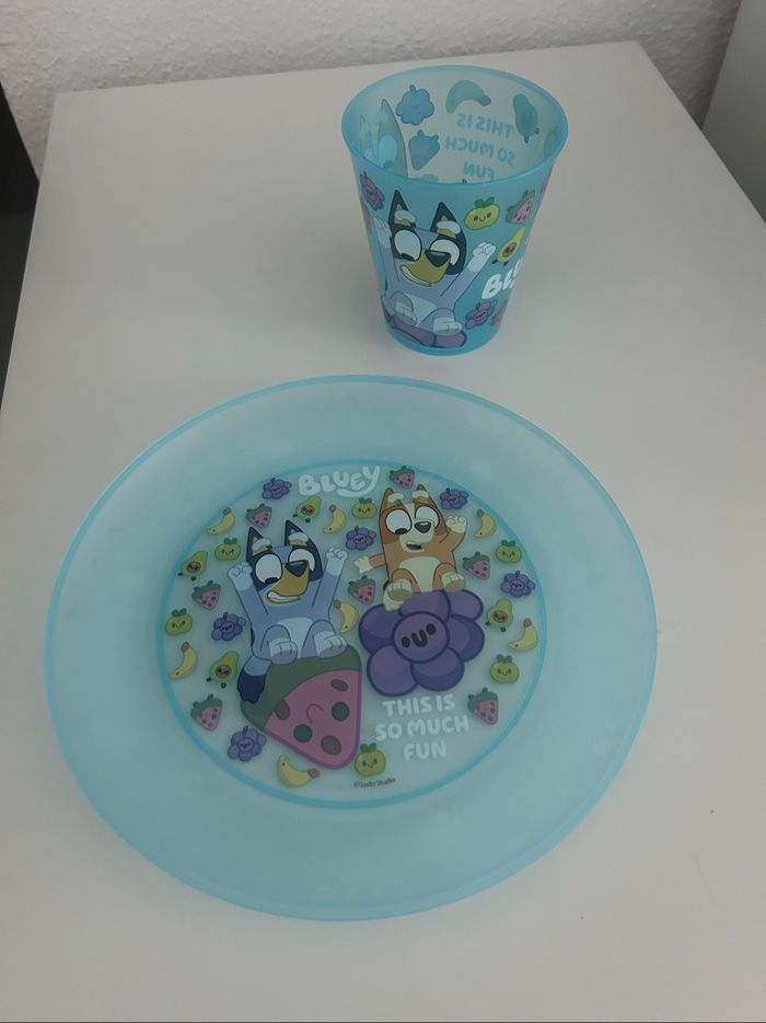 Assiette et verre Bluey