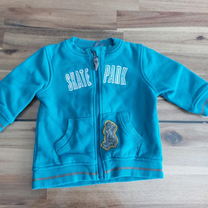 Lot de 2 gilets chaud 6 mois - photo numéro 4