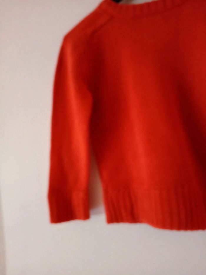 Joli pull orange. Hema. 3 ans - photo numéro 8