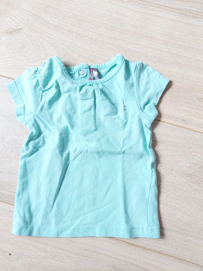 Ensemble fille tee-shirt et short 3 mois en très bon état (78) - photo numéro 2