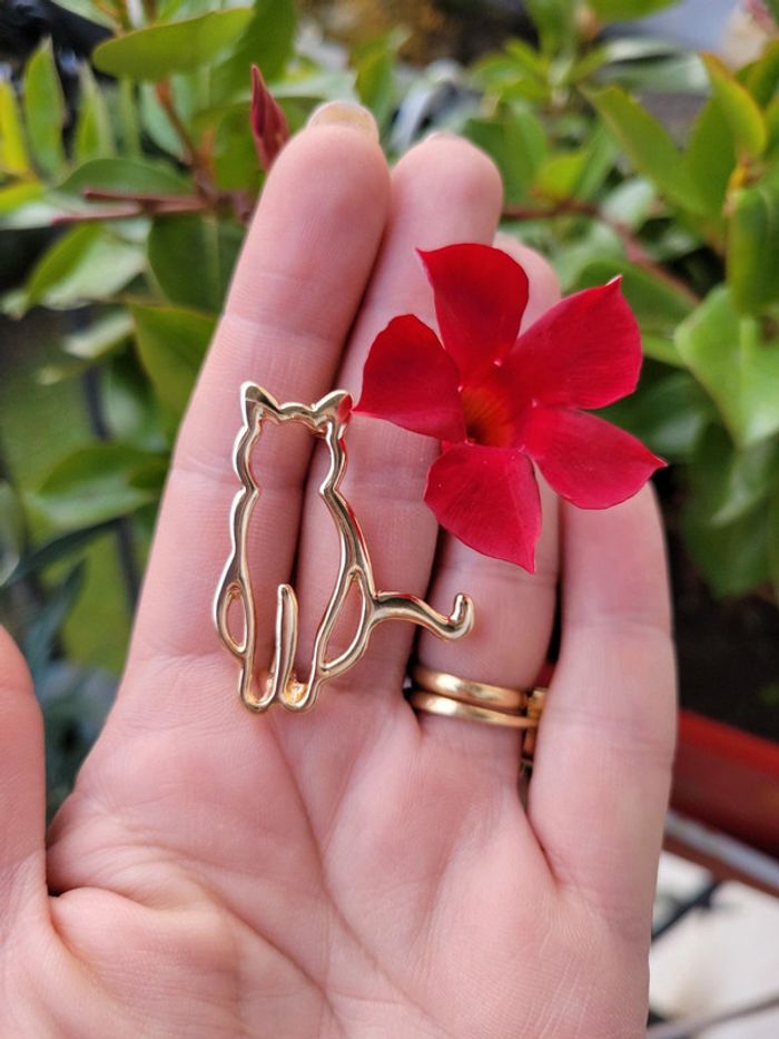 Broche chat 🐱 acier doré