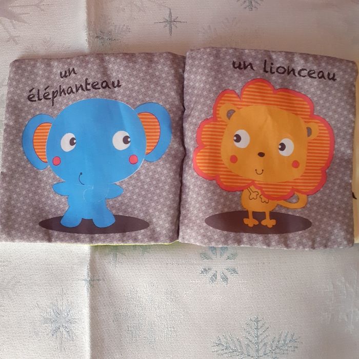 Lot 2 livres tissu/ Animaux * Fisher price & Piccolia - photo numéro 9