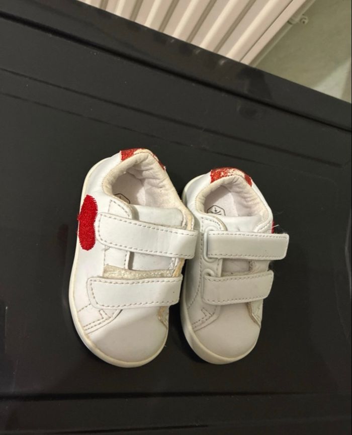 Basket taille 19 - photo numéro 2