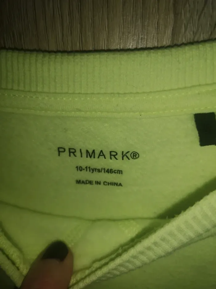 Sweat Primark jaune fluo - photo numéro 2