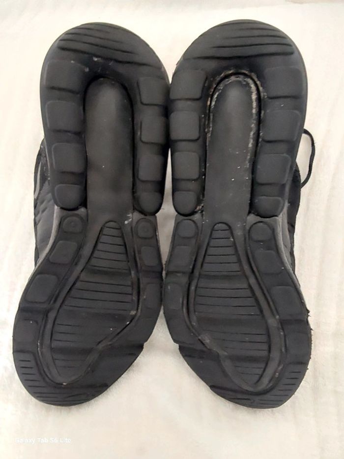 Basket Nike air garçon pointure 37,5 - photo numéro 7