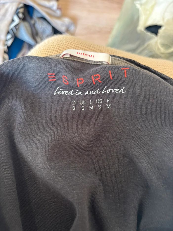 T shirt esprit - photo numéro 3