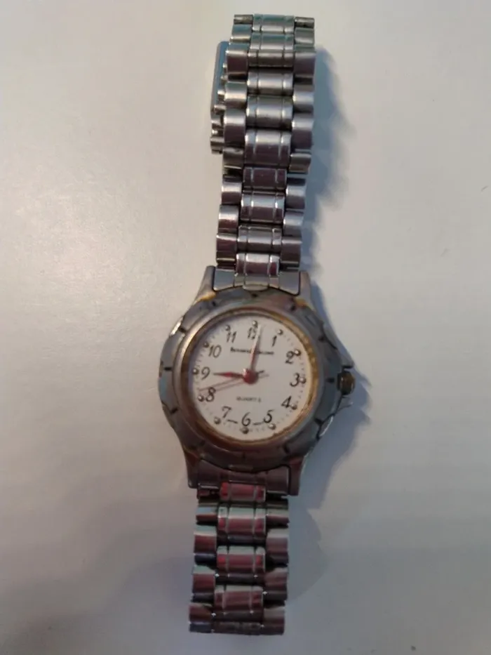Montre femme - photo numéro 4