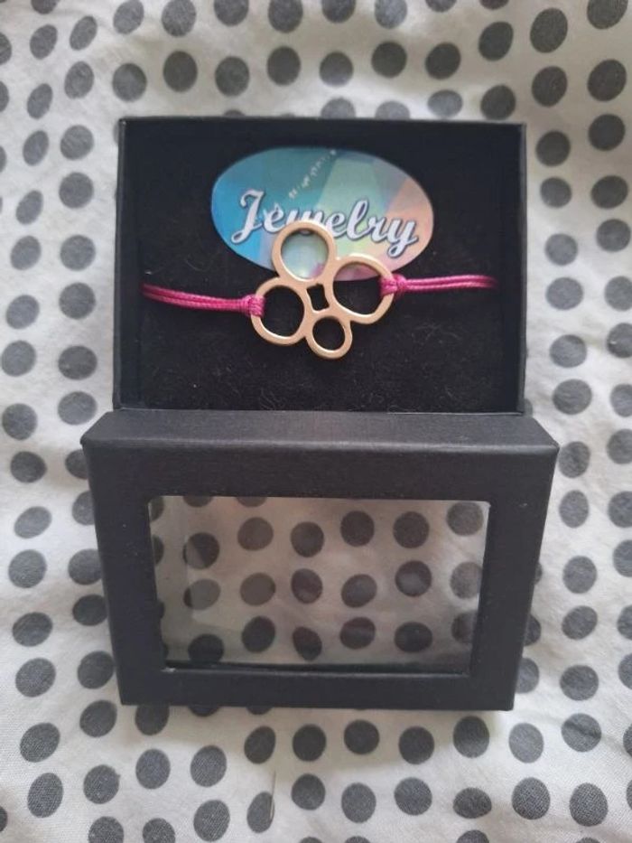 neuf Bracelet rose avec fermoir - photo numéro 2