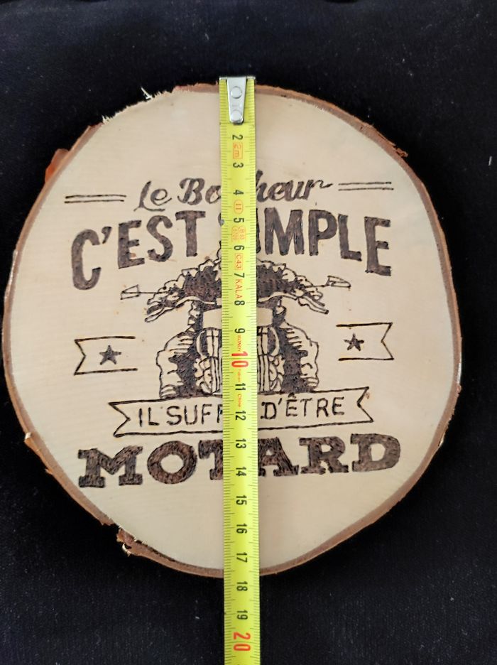 Rondin de bois thème motard - photo numéro 3