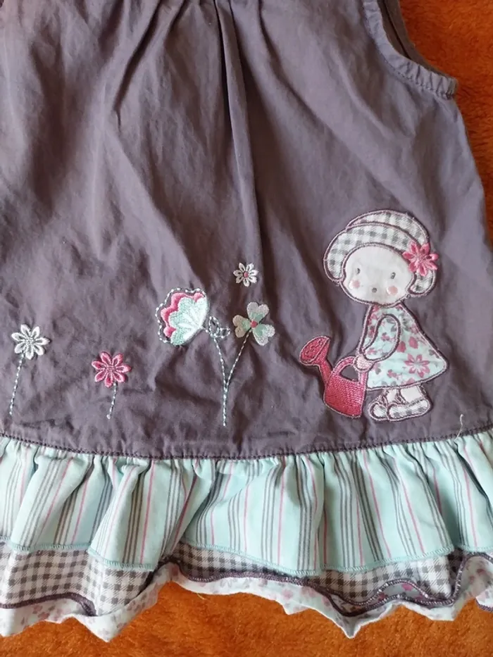 Robe 3 mois - photo numéro 2