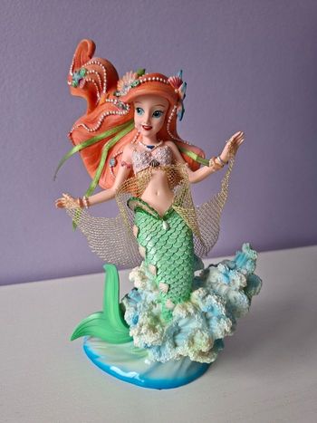 Figurine Disney Ariel Haute couture. 