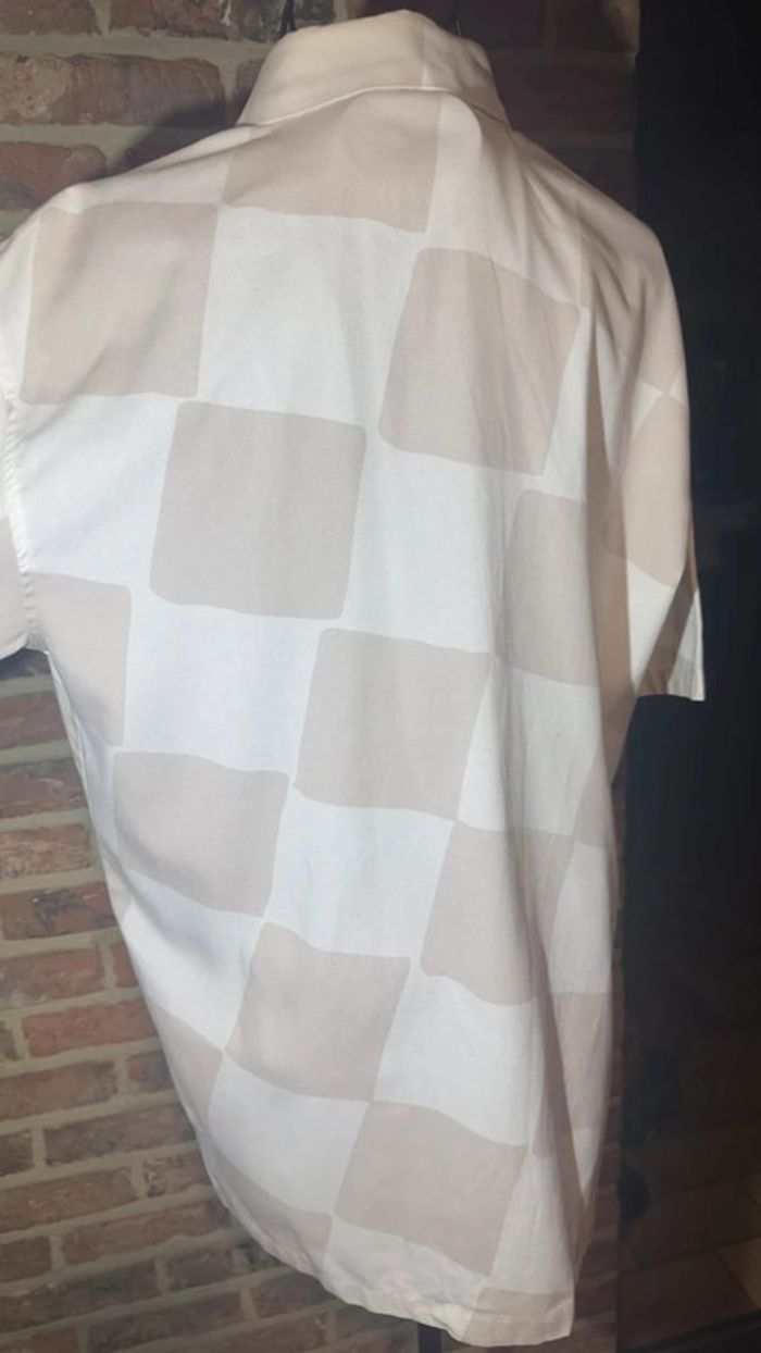 Chemise manches courtes beige et brune Bershka Taille S / 36 - photo numéro 13