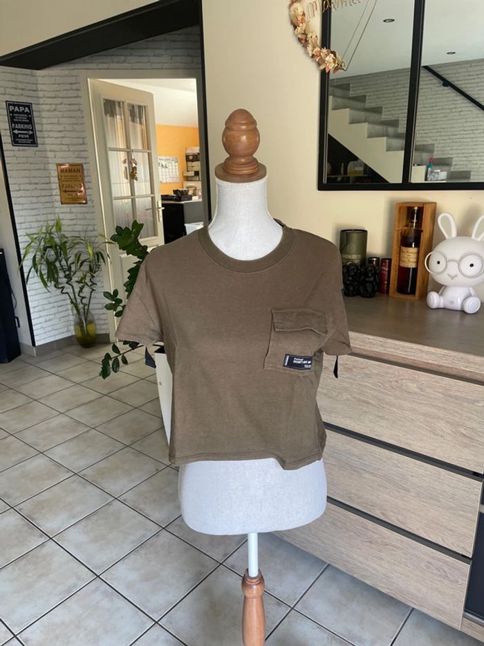 T shirt court
