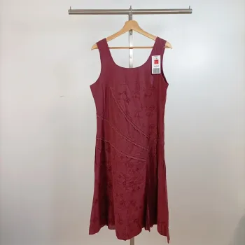 Robe brodée fleurs prune Amarante Plus Taille 42 A826