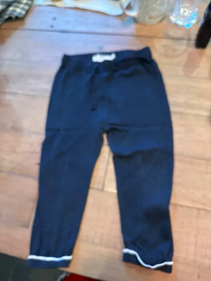 5 pantalons 18 mois cyrillus gap etc - photo numéro 3