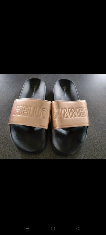 Mules plates neuves