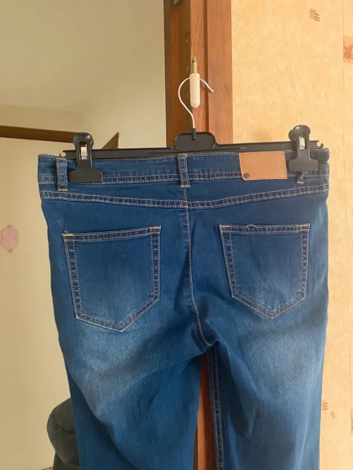Jean Femme Kiabi Taille 38 – Coupe Slim & Confort – Très Bon État - photo numéro 5