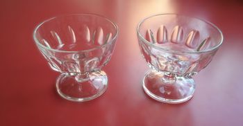 2 coupes champagne ou autre