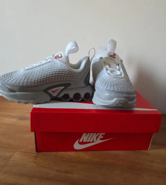 Nike Air max DN grise taille 23.5 comme neuve - photo numéro 12
