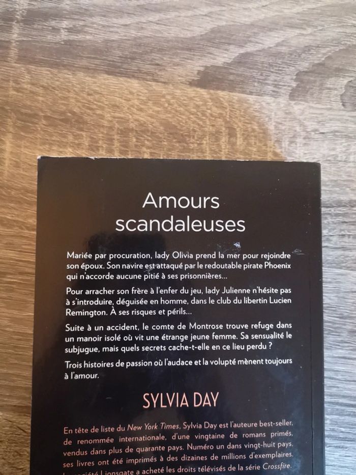 Livre romance Amours scandaleuses de Sylvia Day - photo numéro 5