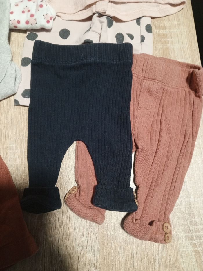 Lot 1 mois fille - photo numéro 2