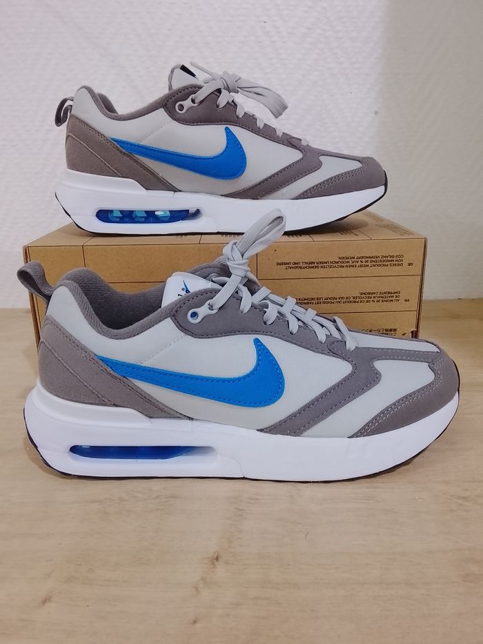 Air max Dawn taille 39