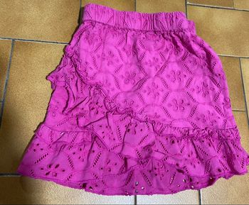 Jupe rose à broderie 4 ans 