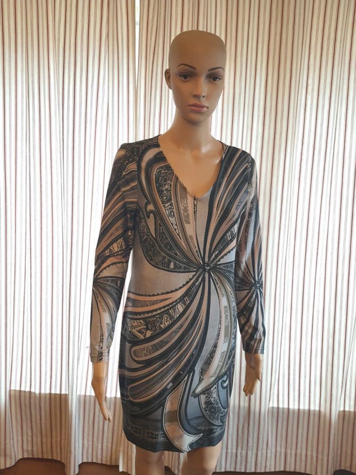 Jolie Robe Batida doublé taille fr 36 - photo numéro 2