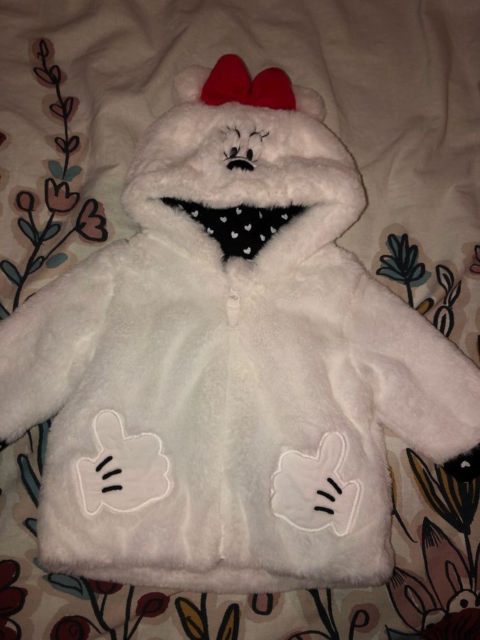 Manteau fille mini 1 mois neuf