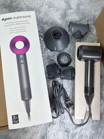 Sèche-cheveux Dyson HD08