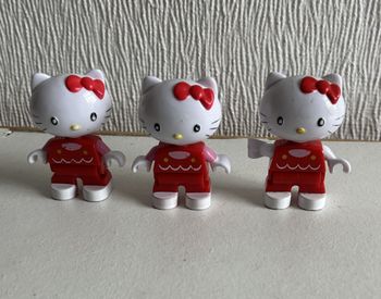 3 personnages hello kitty