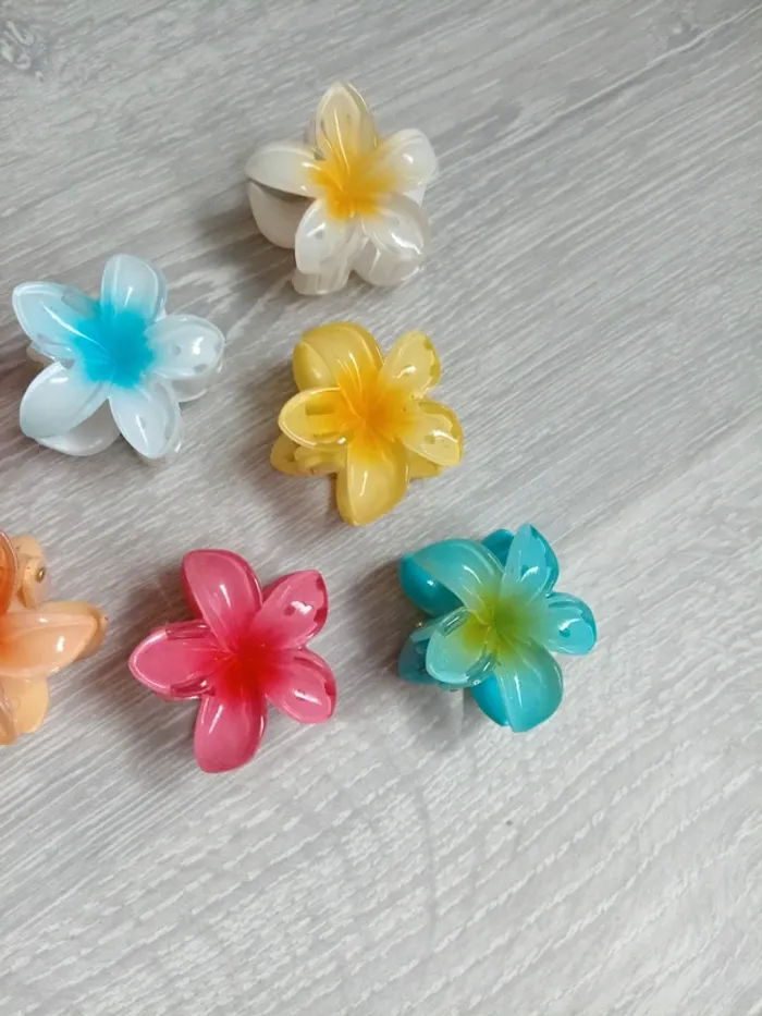 Barrettes à fleurs. - photo numéro 4
